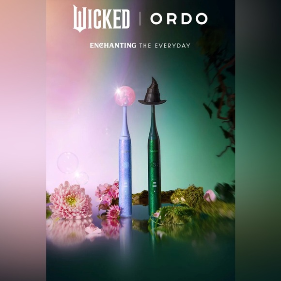 Wicked Toothbrush Travel Topper Glinda's Bubble Ordo Sonic Lite Limited Edition - Picture 5 of 8